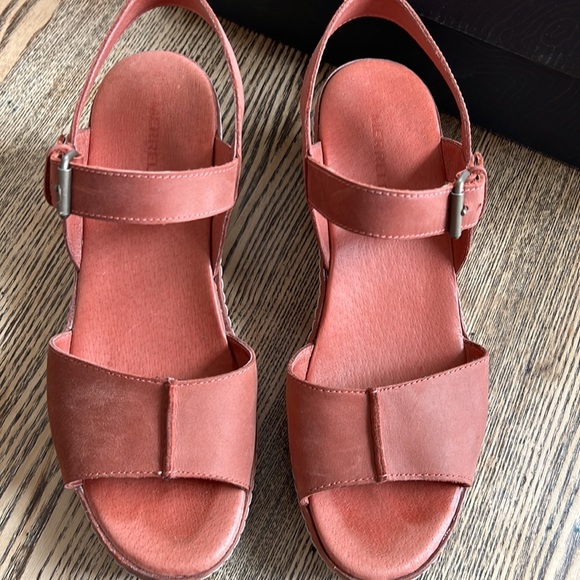 MERRELL Halendi Strap sandals - Picture 5 of 7